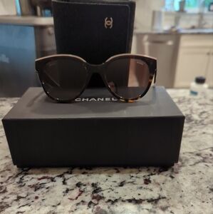 CHANEL 5414 × 1Dark Tortoise & Beige/Brown / 54 - Made In Italy